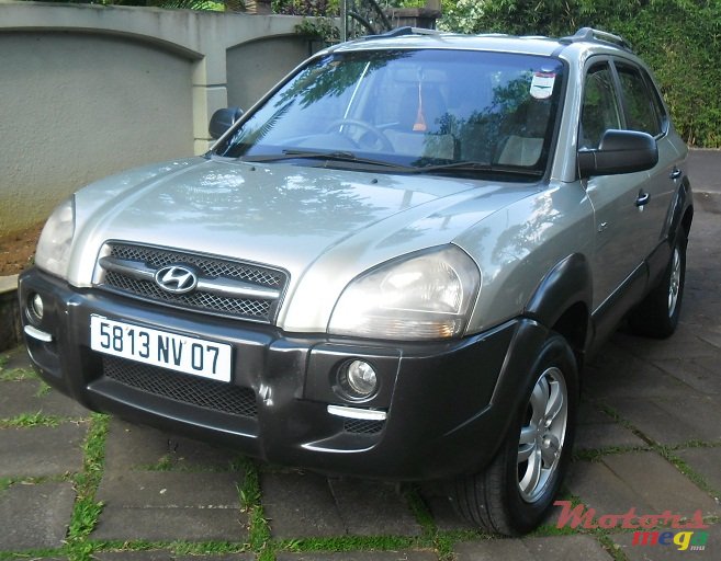2007' Hyundai Tucson photo #1