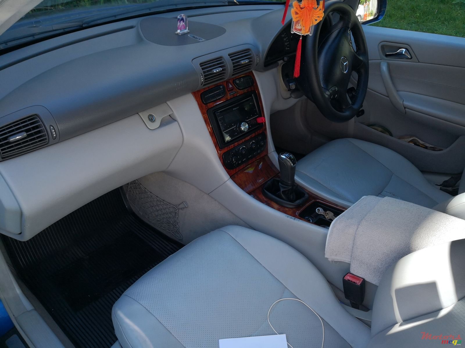 2003' Mercedes-Benz CL 200 photo #4