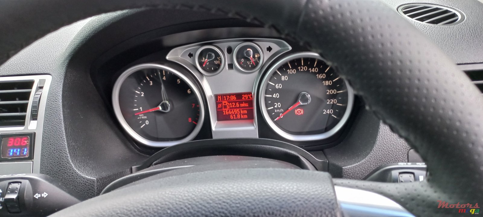 2010' Ford Kuga photo #2