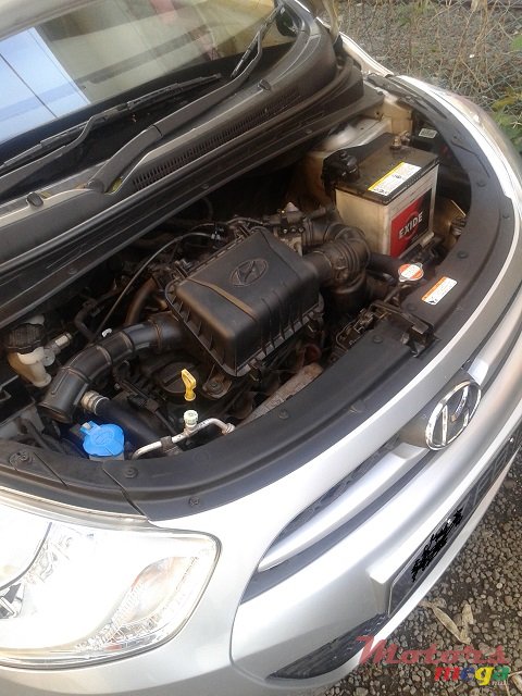 2012' Hyundai i10 photo #3