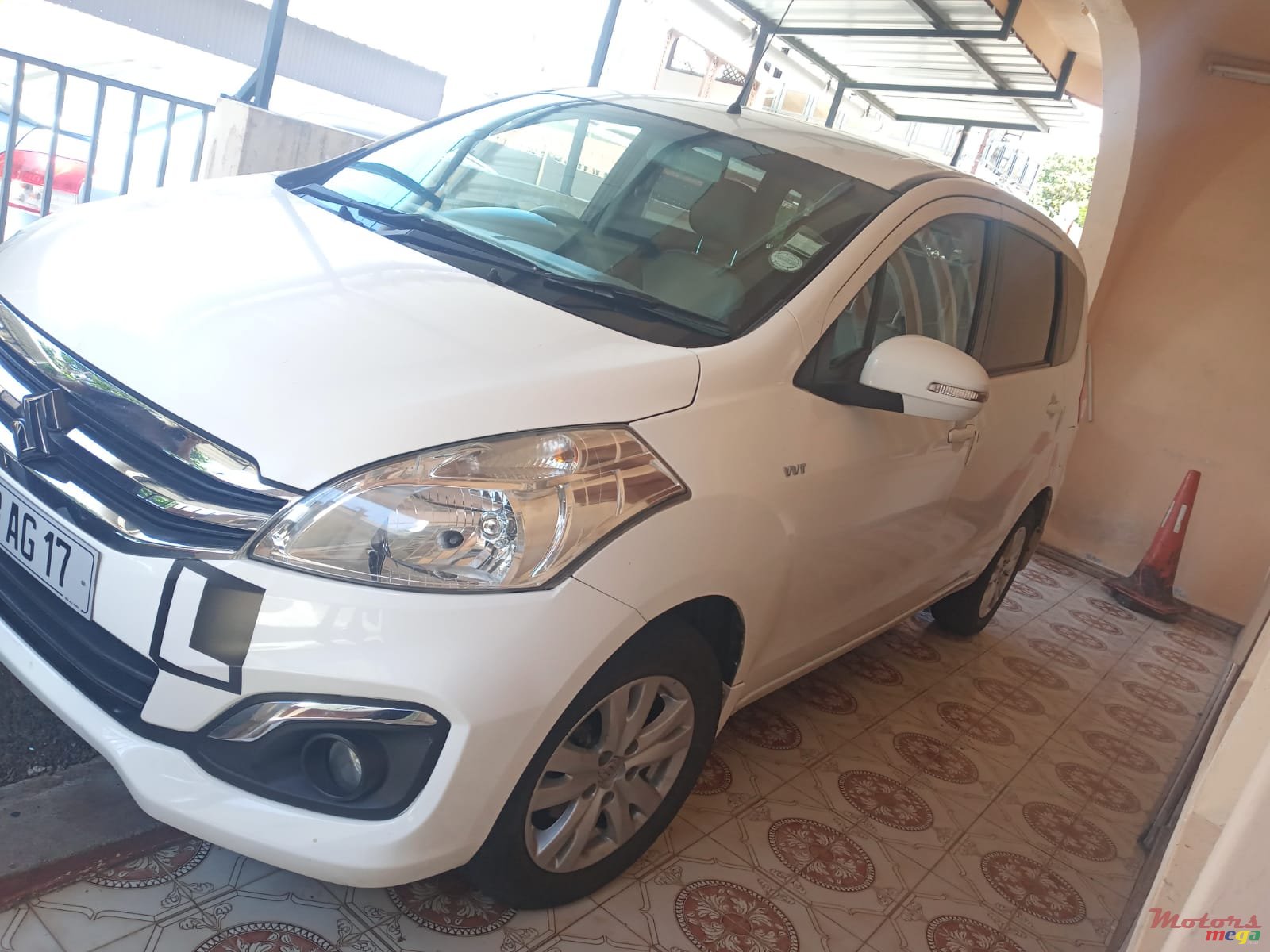 2017' Suzuki photo #3