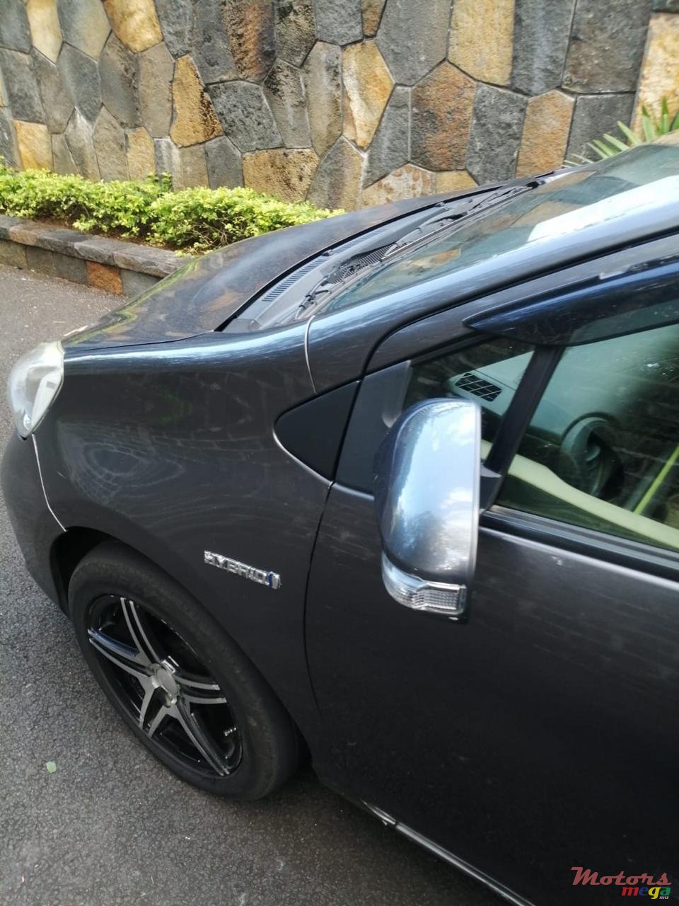 2015' Toyota Aqua photo #5