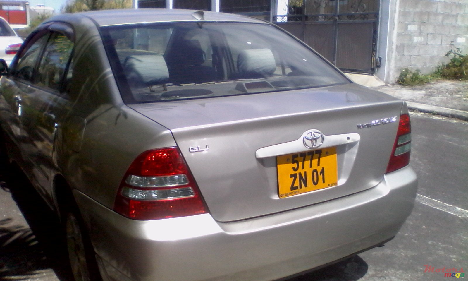 2001' Toyota Corolla photo #3