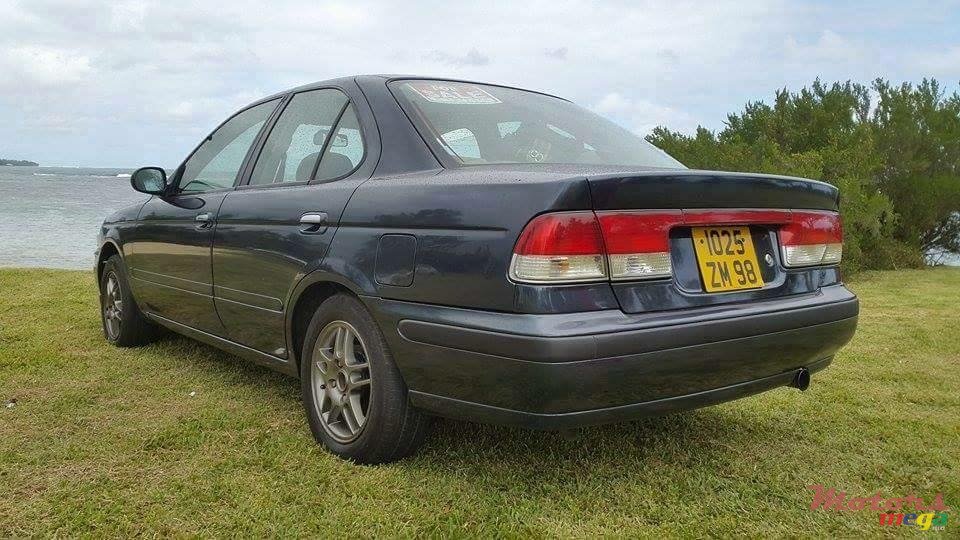 1998' Nissan B 15 photo #2