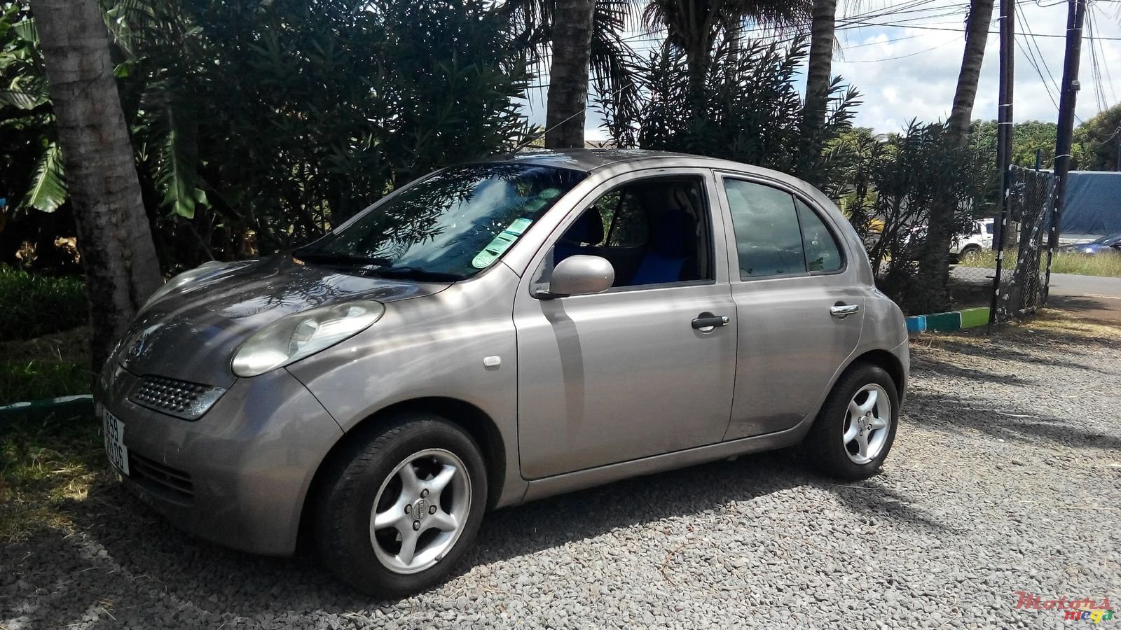 2006' Nissan March 1.2 Hatchback photo #2