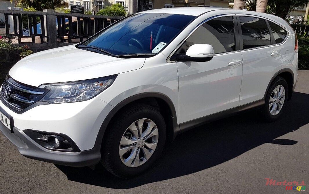 2014' Honda CR-V photo #1
