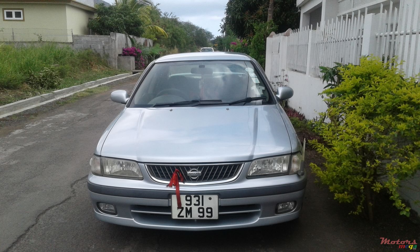 1999' Nissan Sunny photo #2