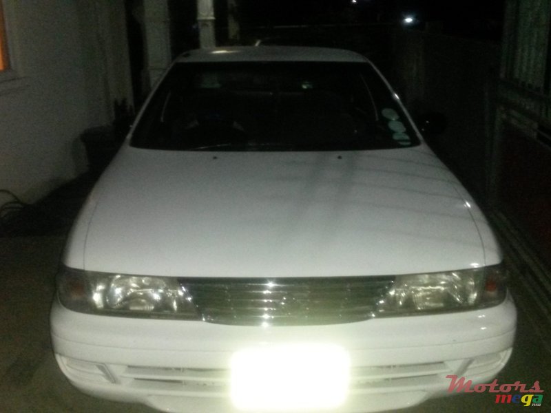 1996' Nissan Sunny photo #1