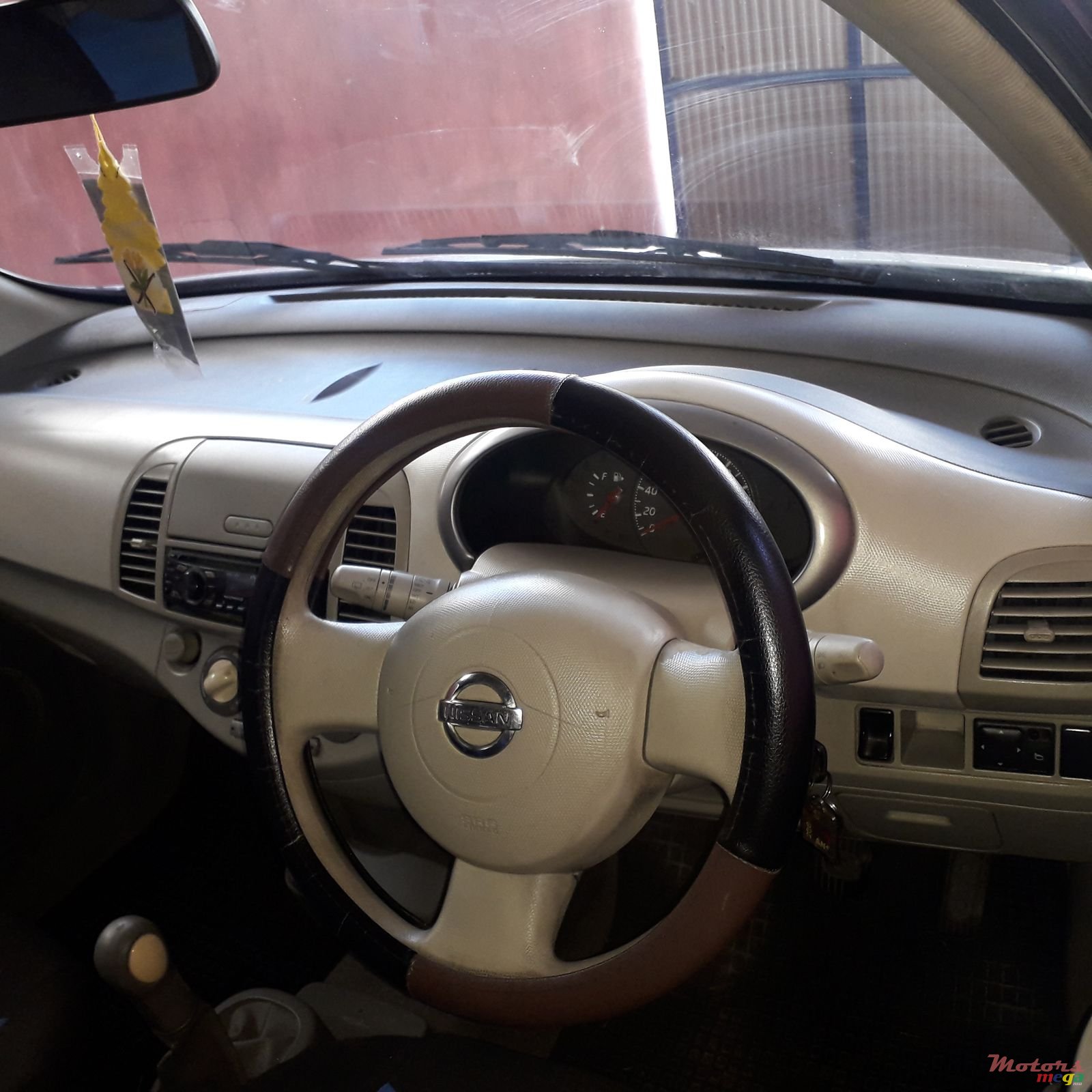 2004' Nissan March photo #1