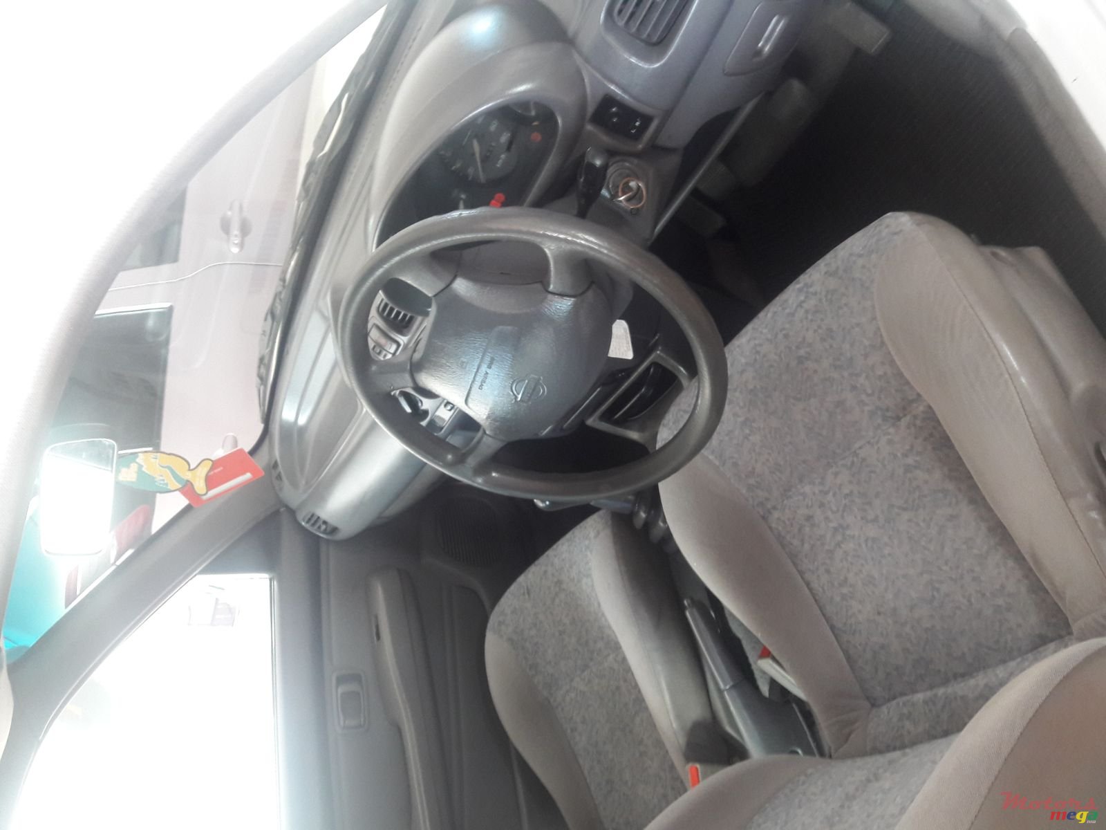 1998' Nissan March photo #4