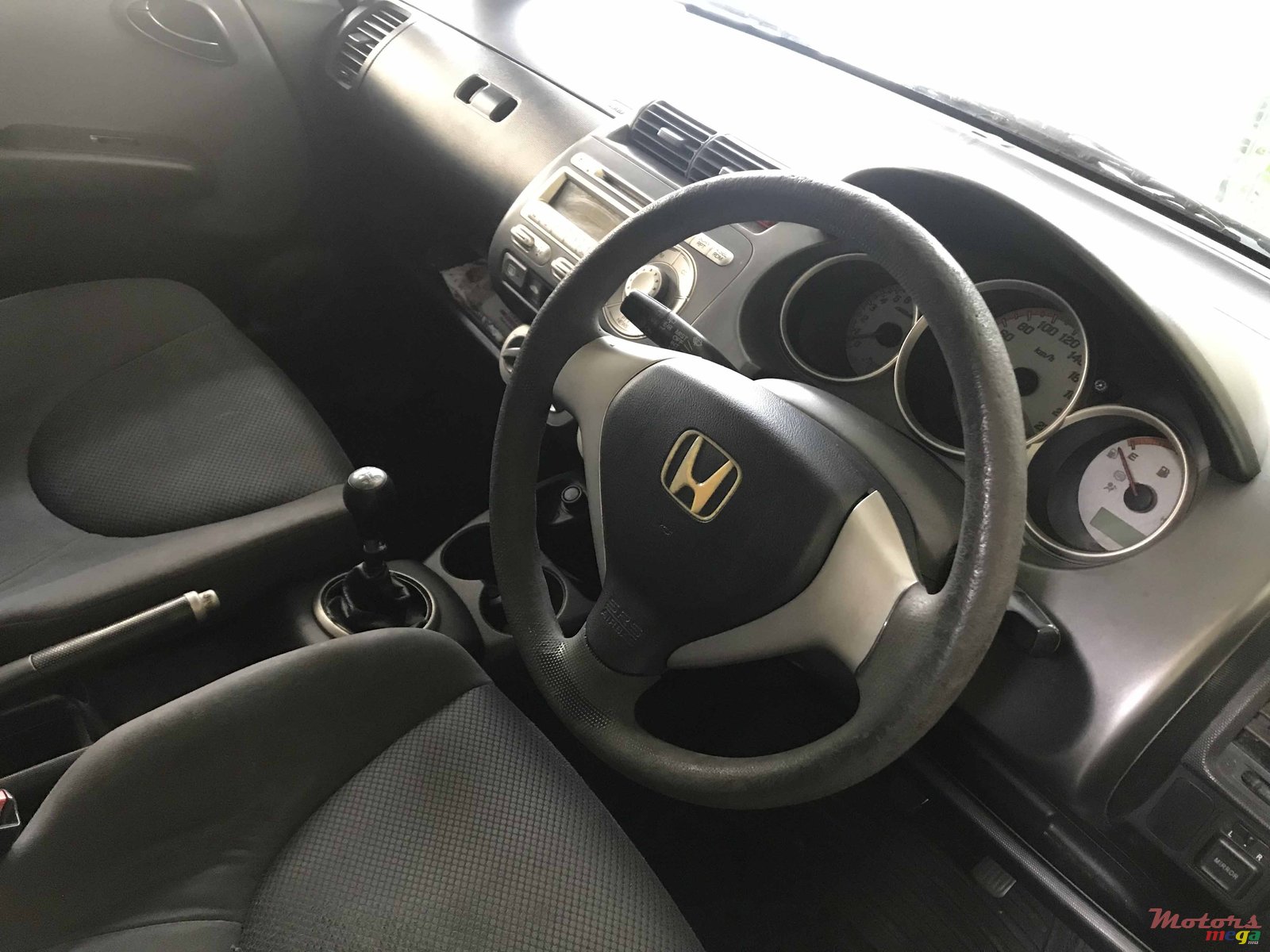 2008' Honda Jazz photo #3