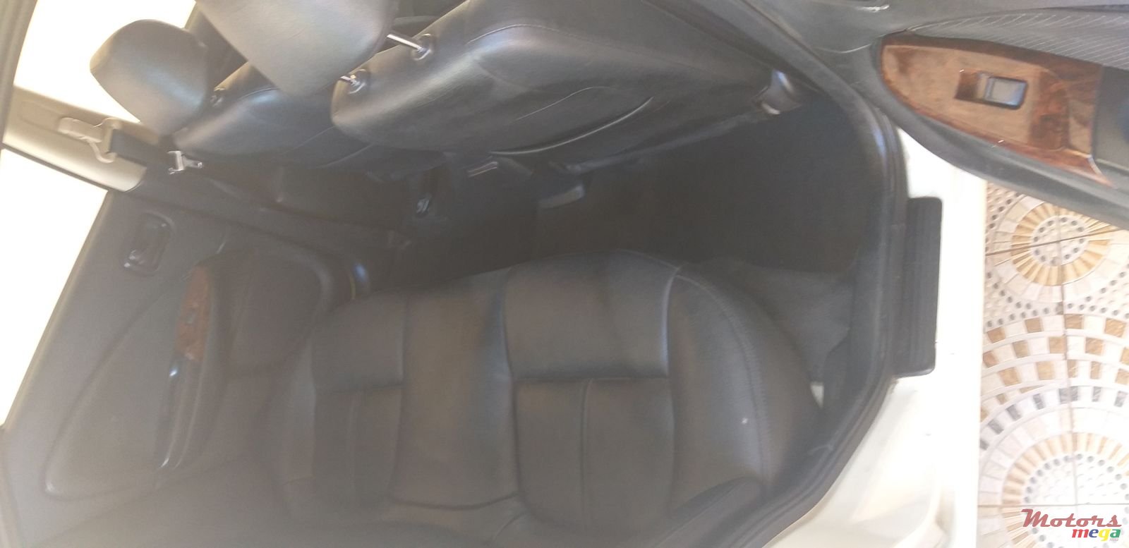 2004' Nissan Sunny photo #5