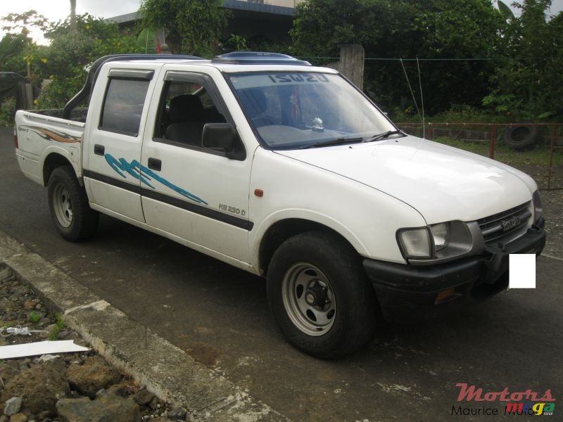 1999' Isuzu KB Series photo #1