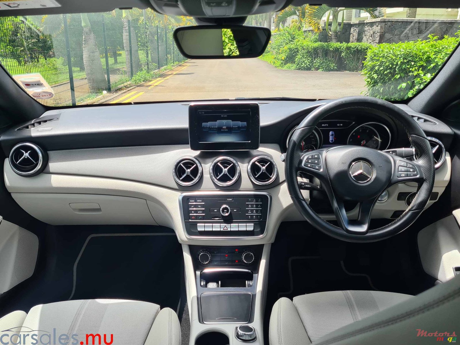 2019' Mercedes-Benz CLA 200 Urban photo #6