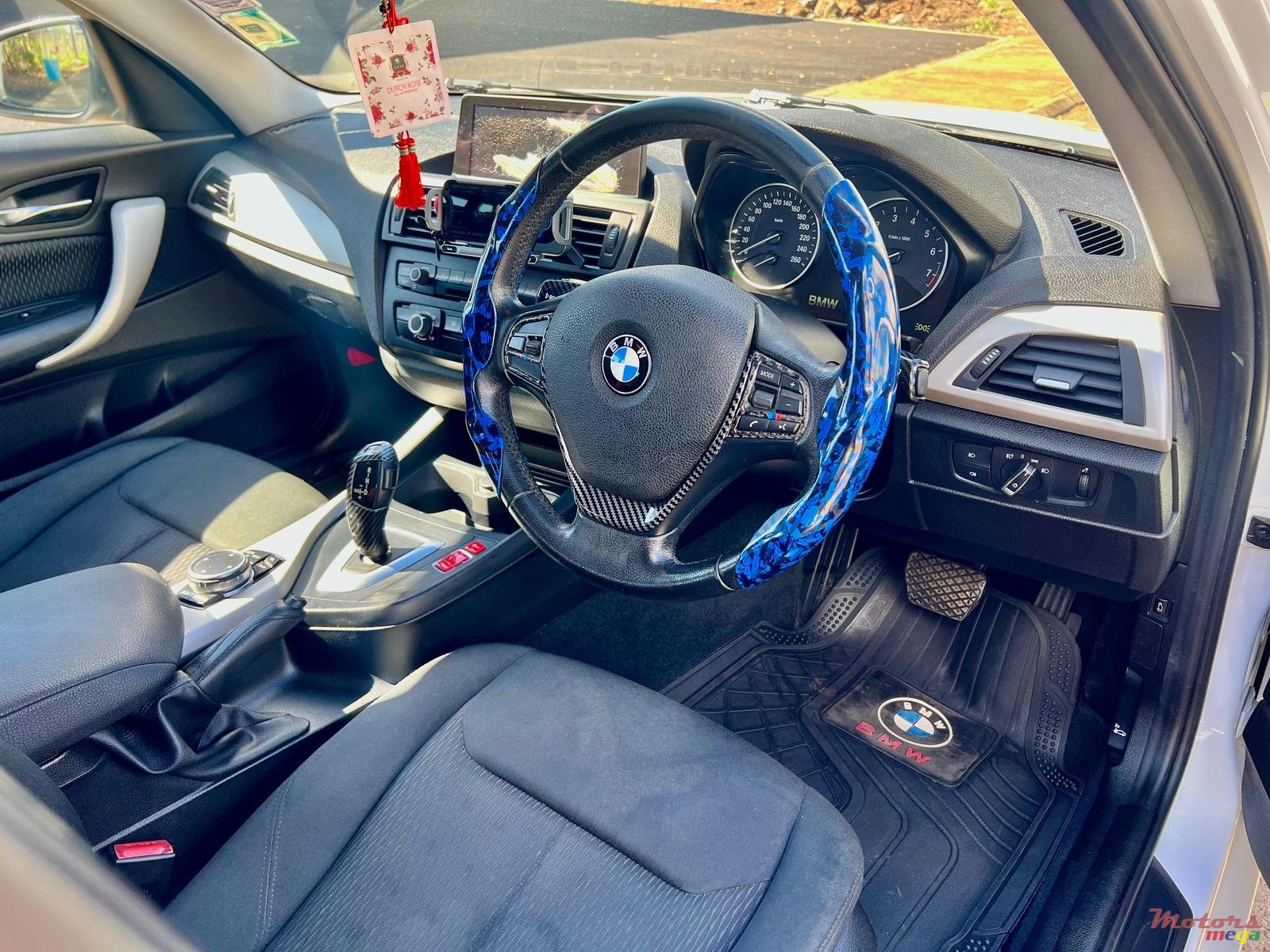 2015' BMW 116 photo #6