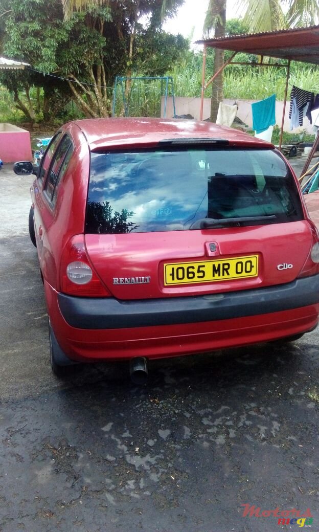 2000' Renault Clio Codex exhaust alloy wheels photo #3