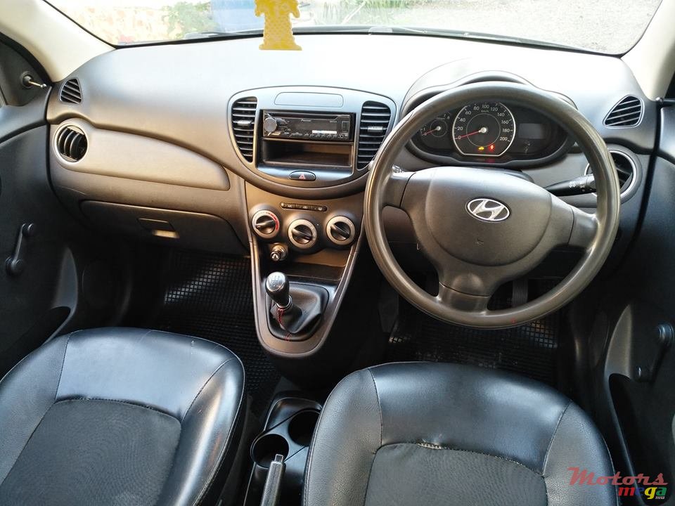 2013' Hyundai i10 photo #6