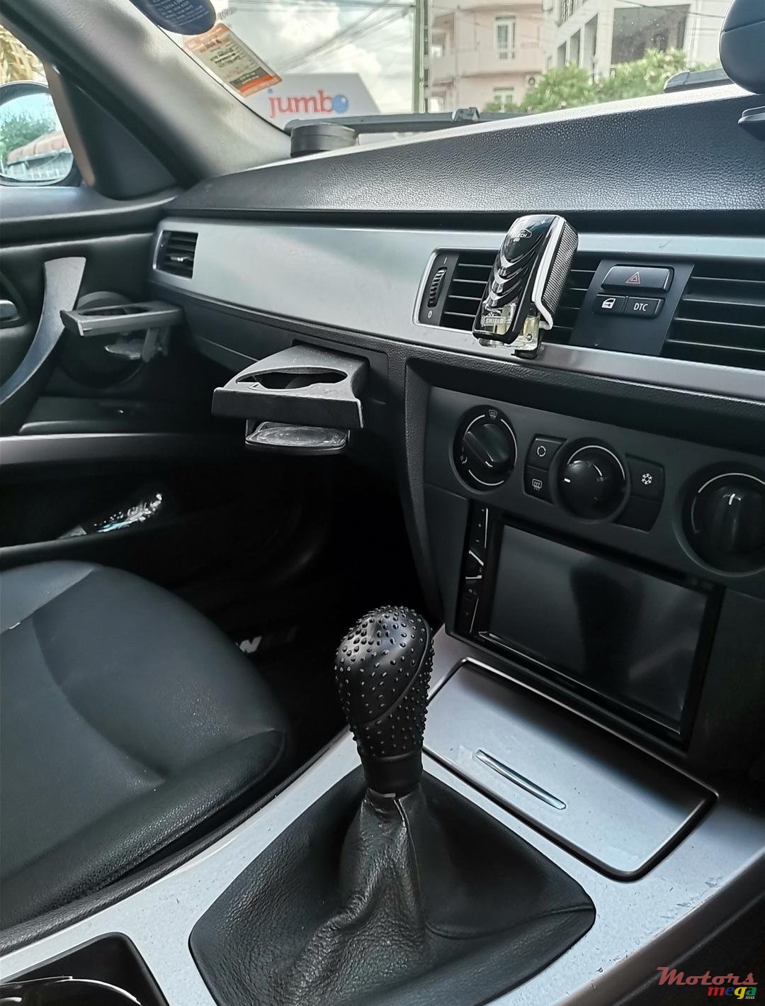 2005' BMW 320 photo #2