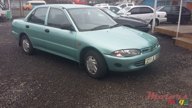 2000' Proton Wira photo #1