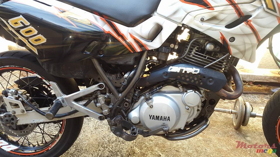 2002' Yamaha xt super motard photo #4