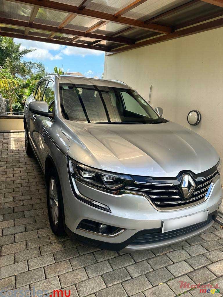 2020' Renault Koleos 2.0 Zen dci 190 photo #2