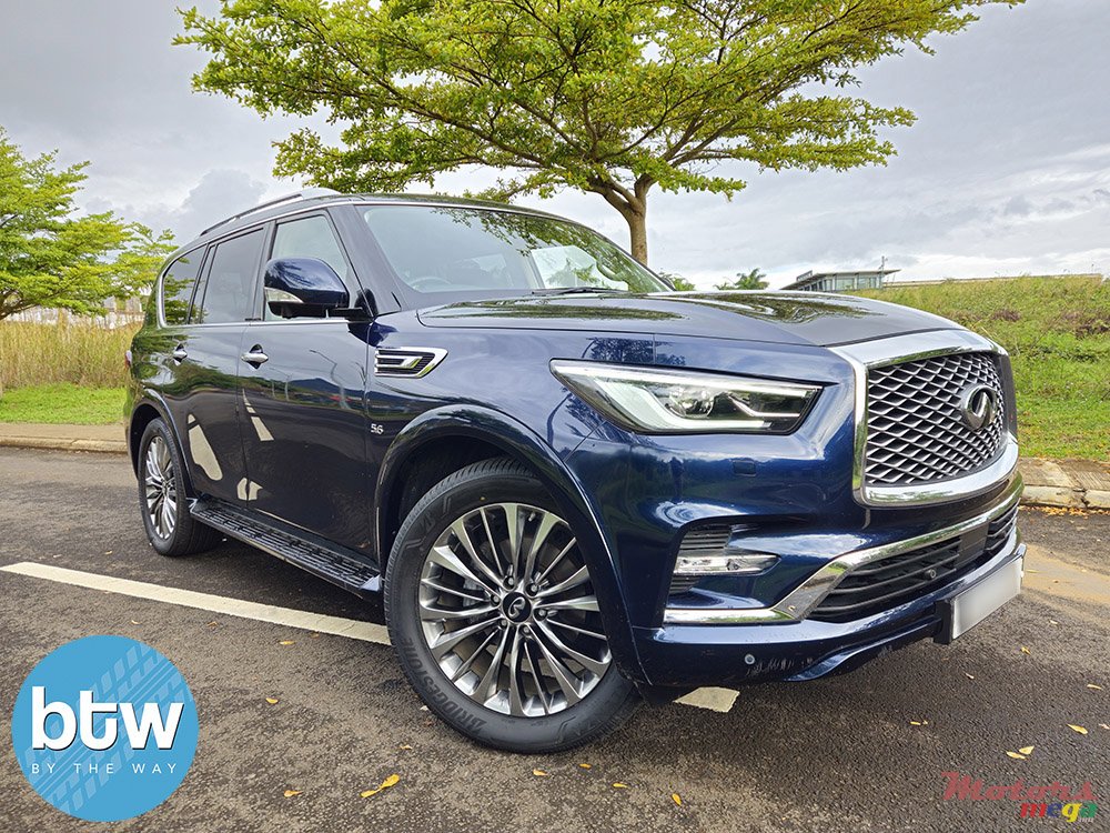 2020' Infiniti QX80 photo #1