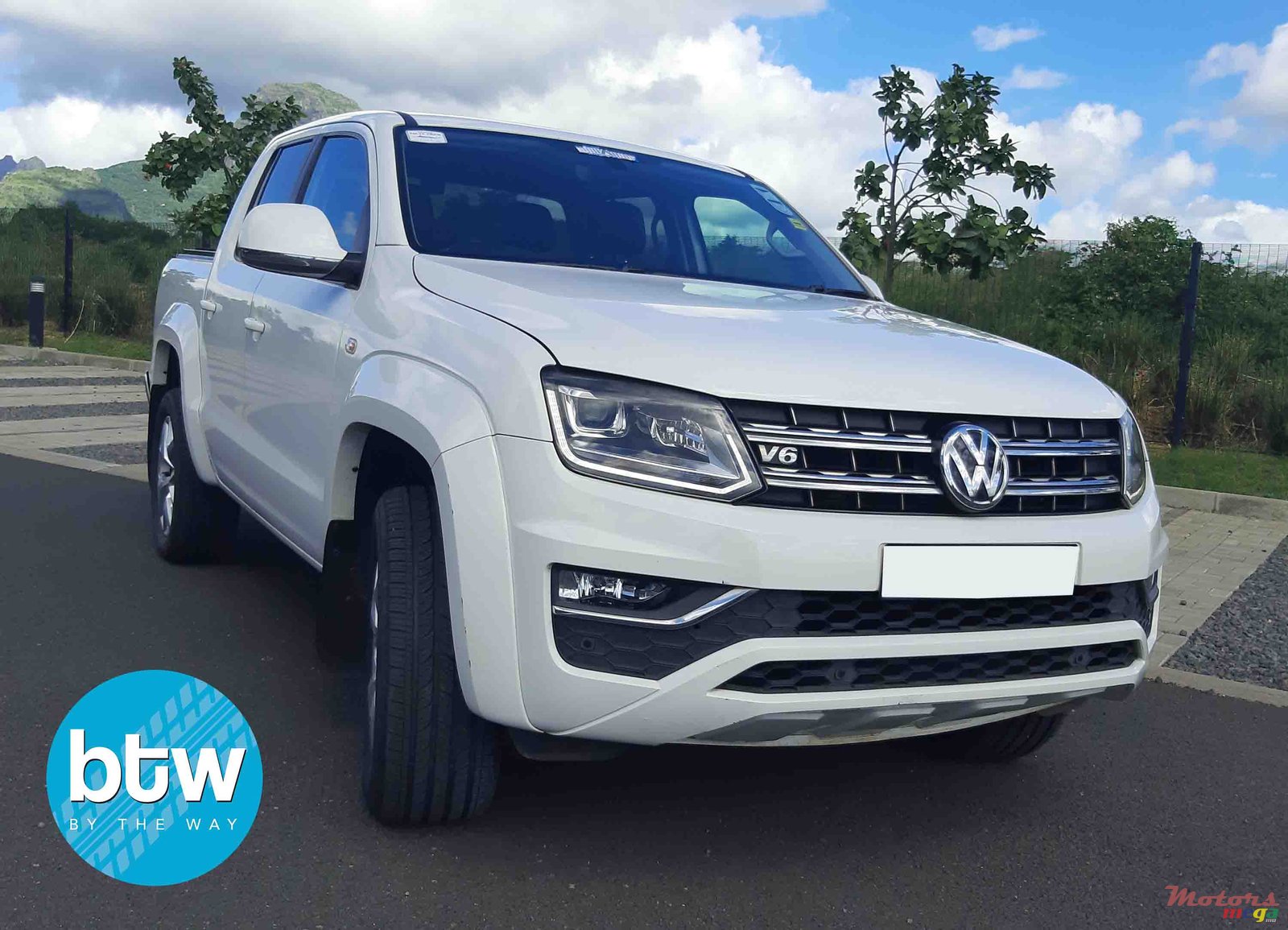 2018' Volkswagen Amarok photo #1