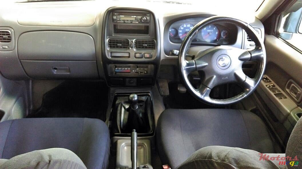 2006' Nissan Hardbody photo #6