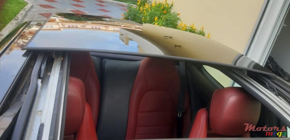 2016' Mercedes-Benz C-Class C250 photo #2