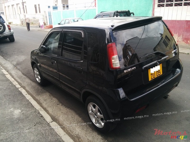 2005' Suzuki Swift 1.3 photo #4