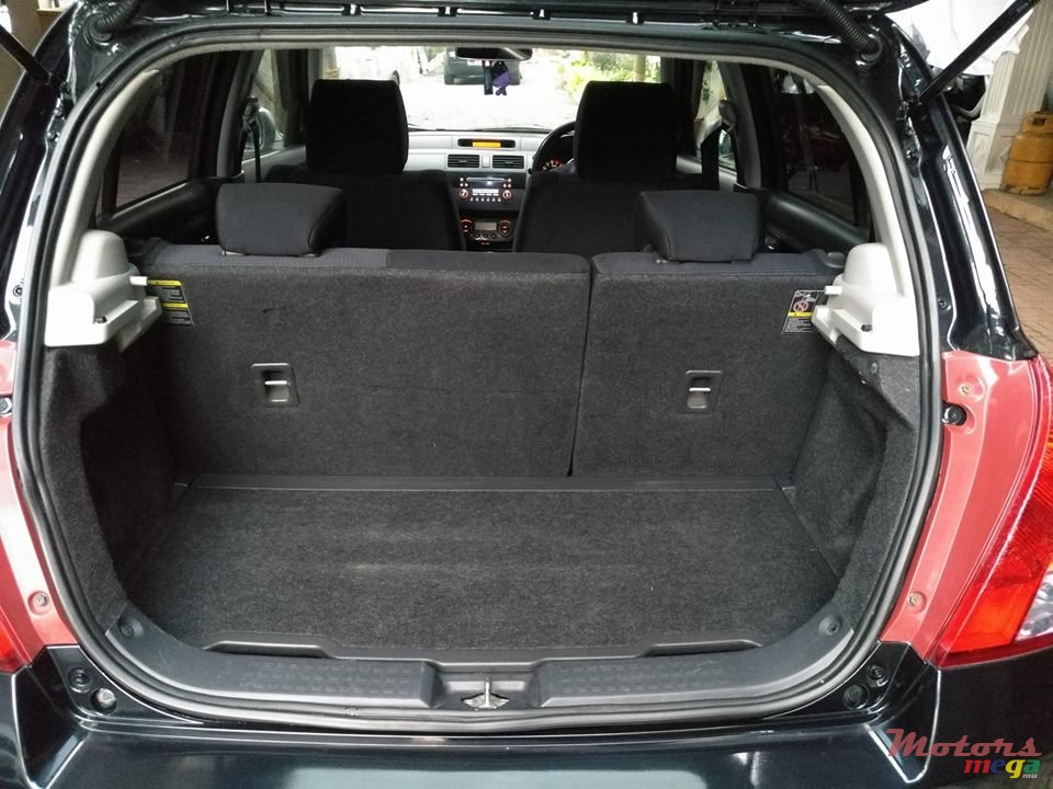 2008' Suzuki Swift photo #7