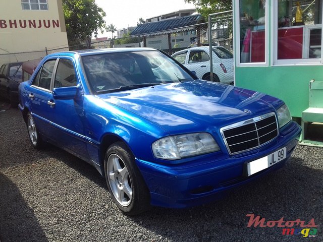 1999' Mercedes-Benz C 180 photo #1