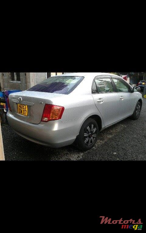 2007' Toyota Axio photo #2