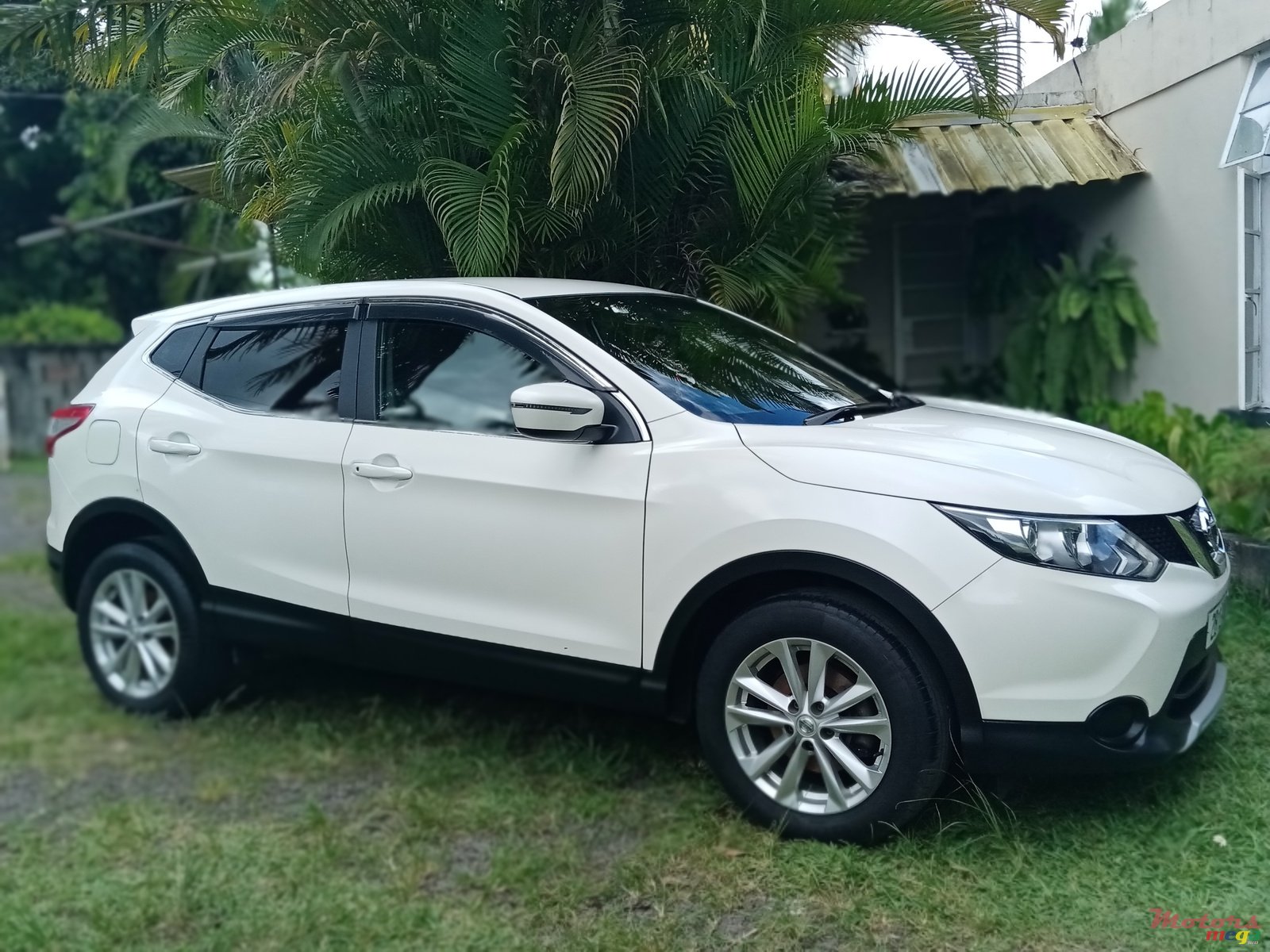 2015' Nissan Qashqai photo #4