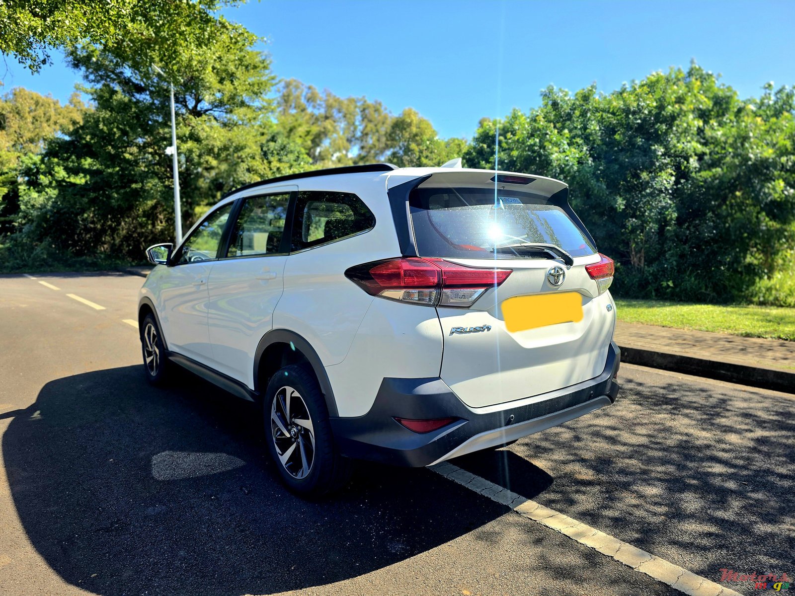 2019' Toyota Rush- 7 seater. Low mileage photo #4