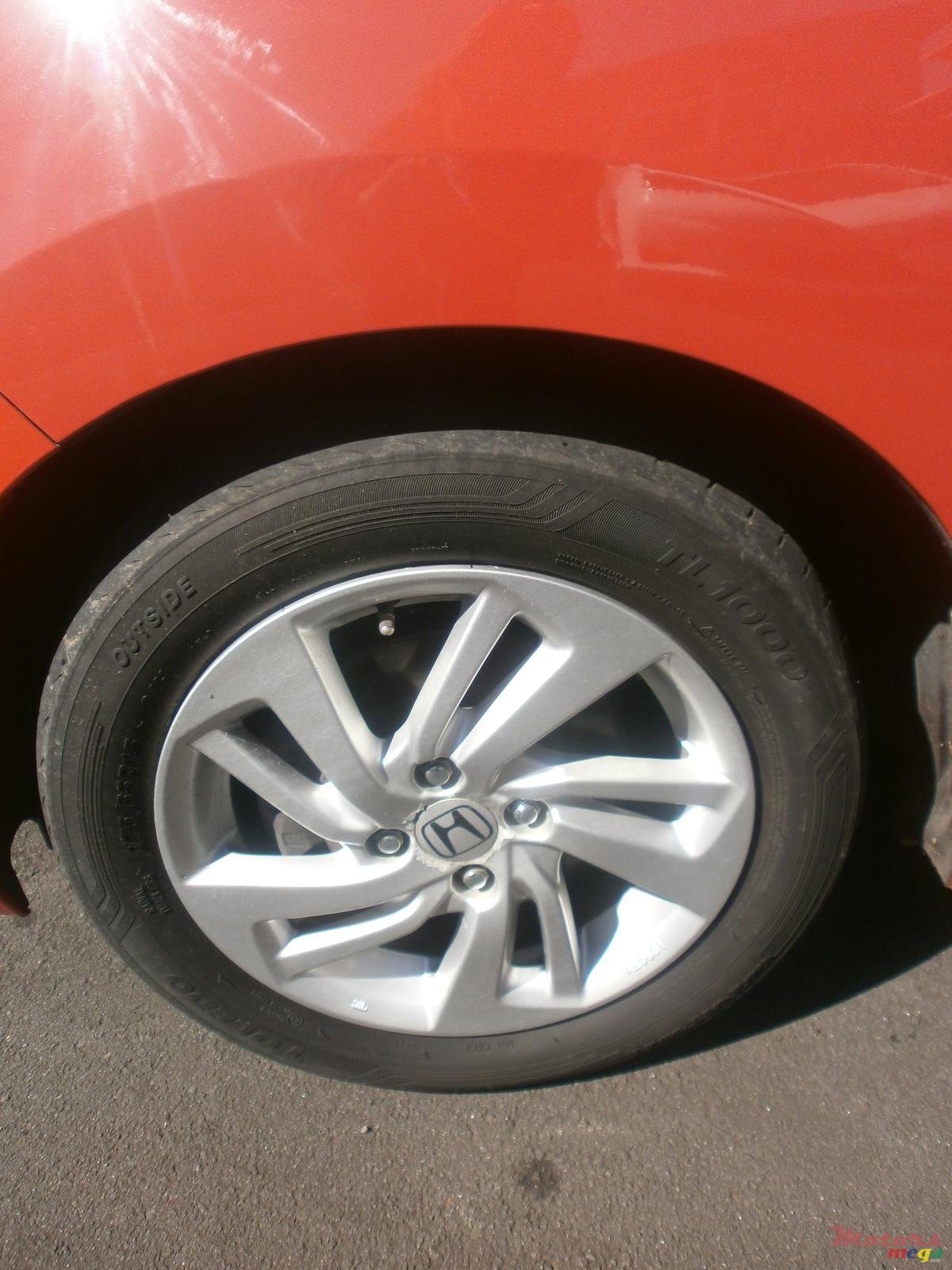 2015' Honda Jazz photo #5