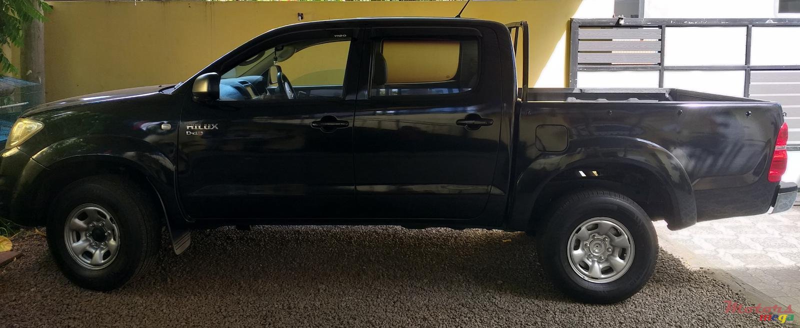 2010' Toyota Hilux photo #4