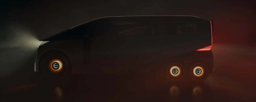 Lexus Wants To Replace The LS With A 6-Wheel Minivan From The Future