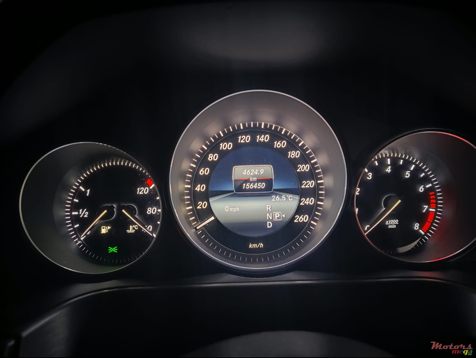 2013' Mercedes-Benz E 250 photo #3