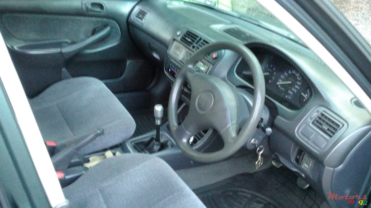 1998' Honda photo #5