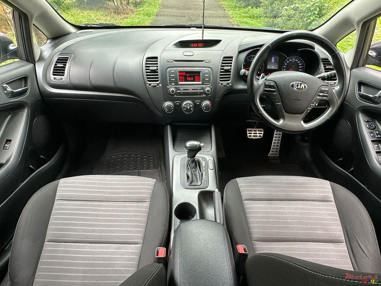 2015' Kia Cerato photo #5