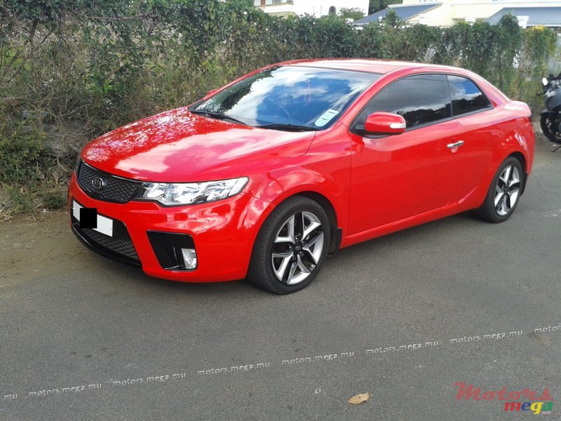 2010' Kia Cerato Koup photo #1