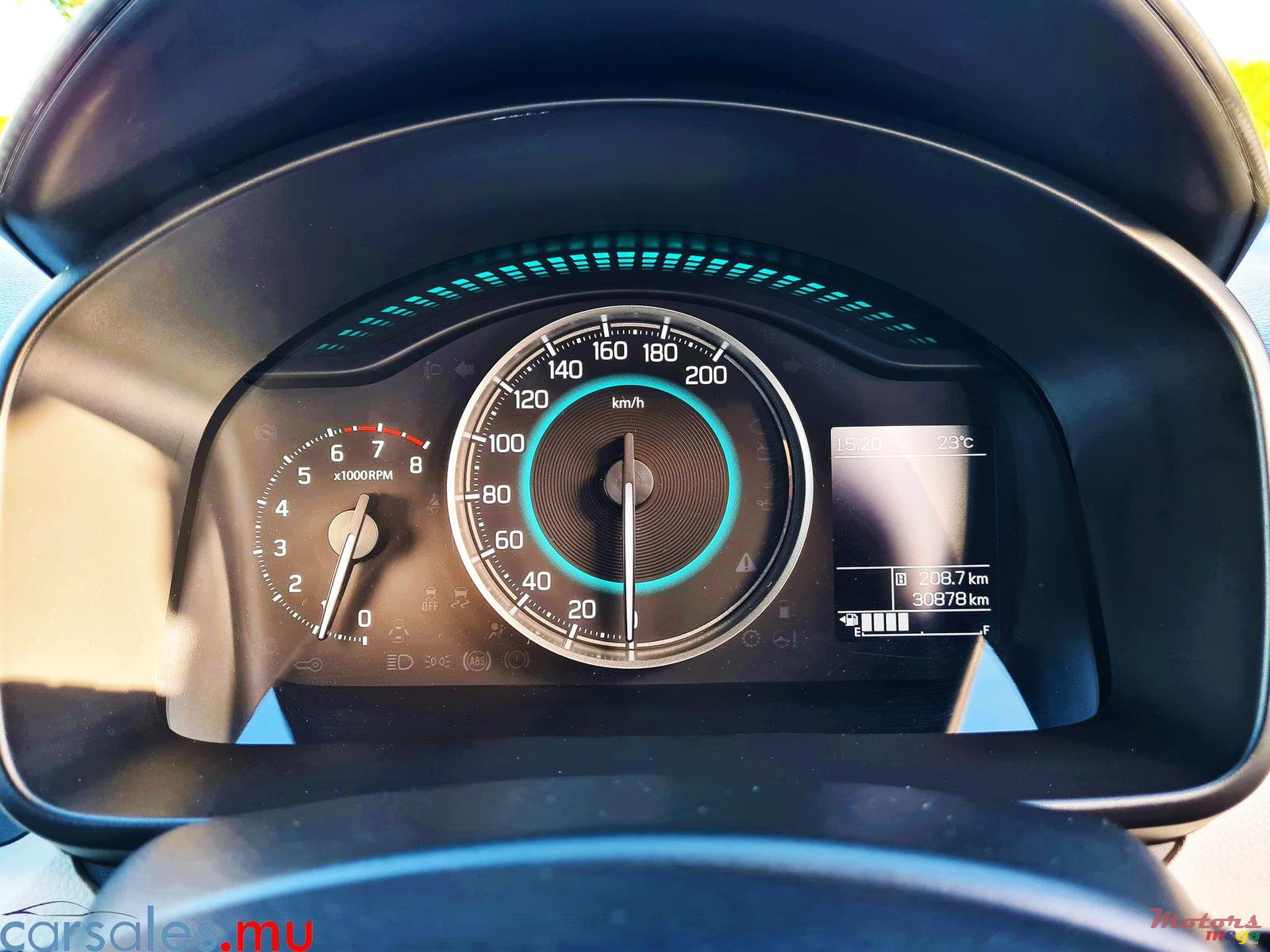 2018' Suzuki Ignis 1.2 GLX photo #7