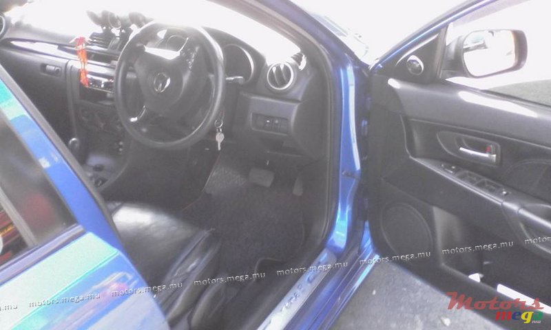 2004' Mazda 3 Rs  photo #4