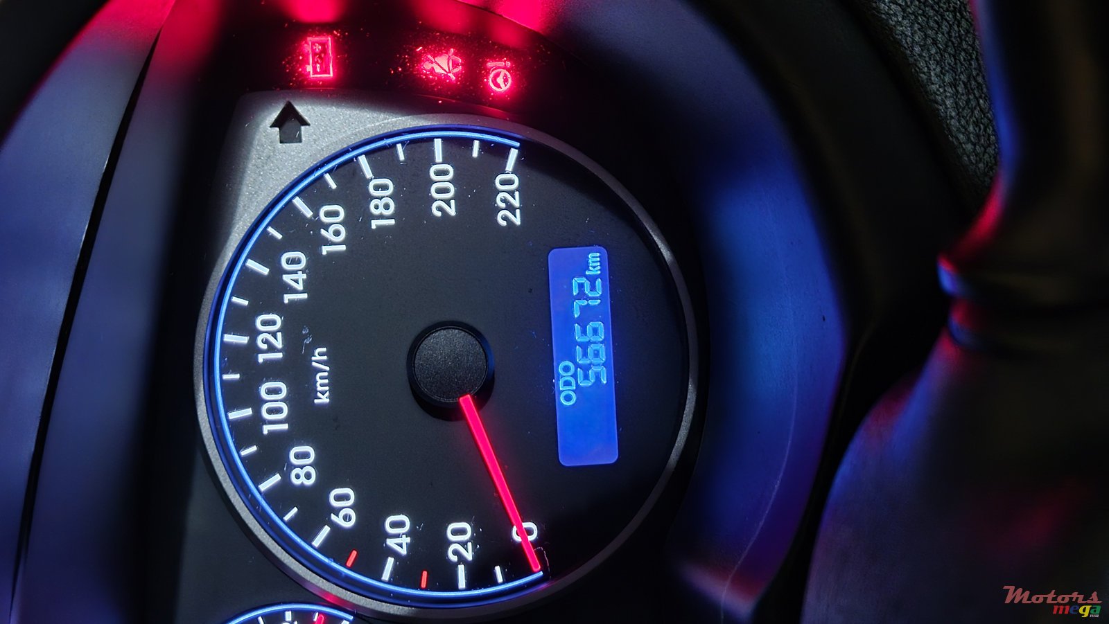 2013' Hyundai i20 photo #3