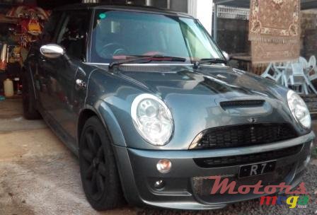 2005' MINI Cooper S Alta Performance + Unichip photo #1