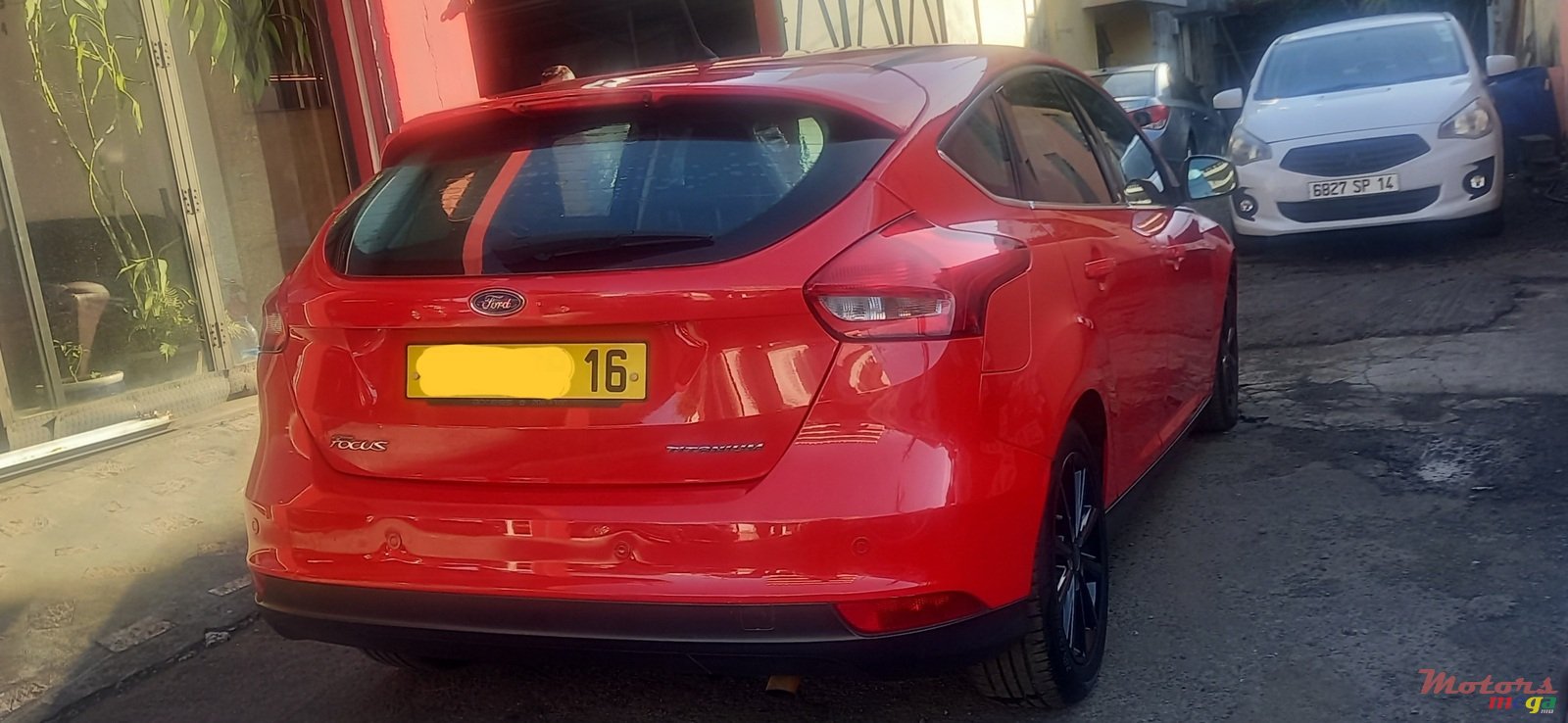 2016' Ford Focus Titanium photo #3