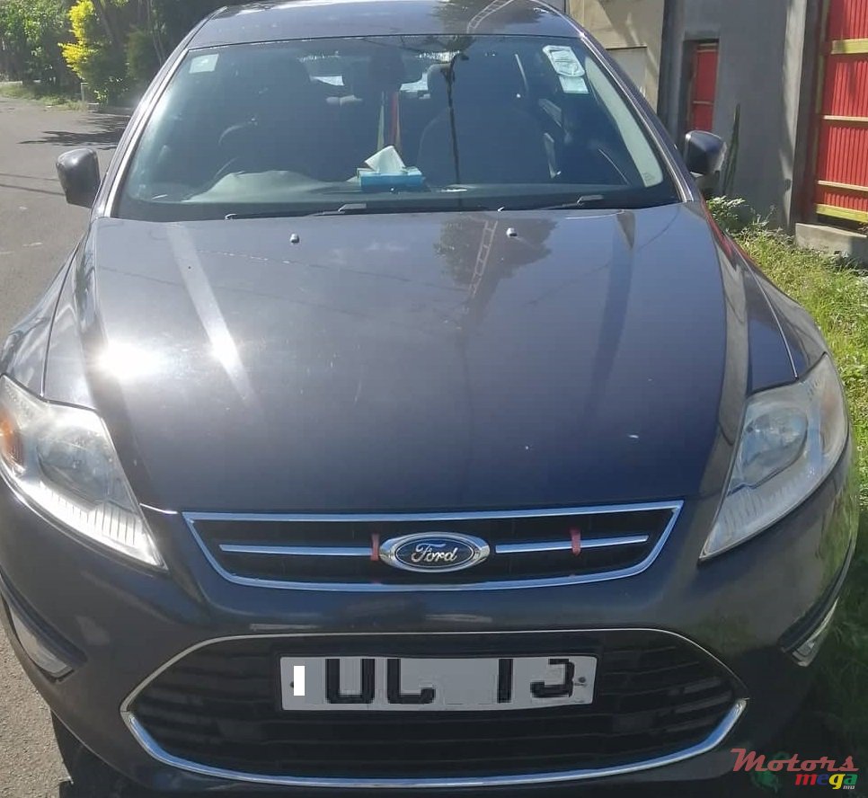 2013' Ford Mondeo Mondeo photo #1