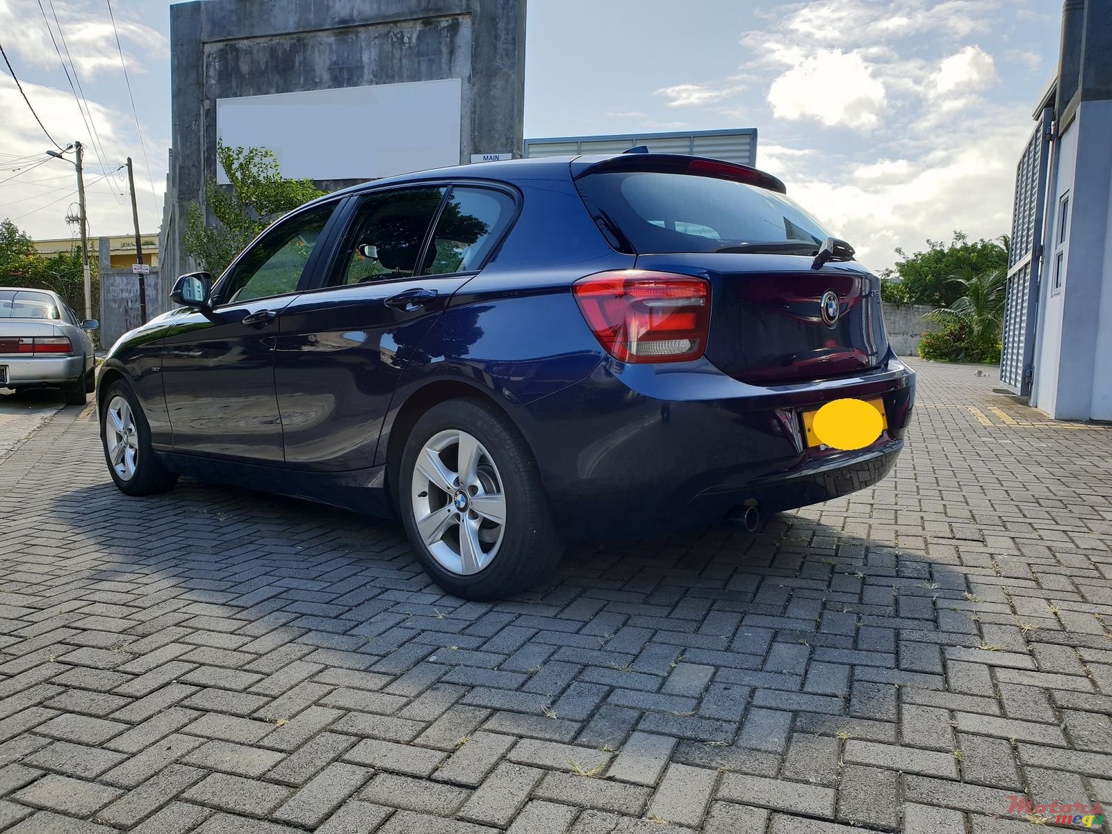 2013' BMW 116 photo #2