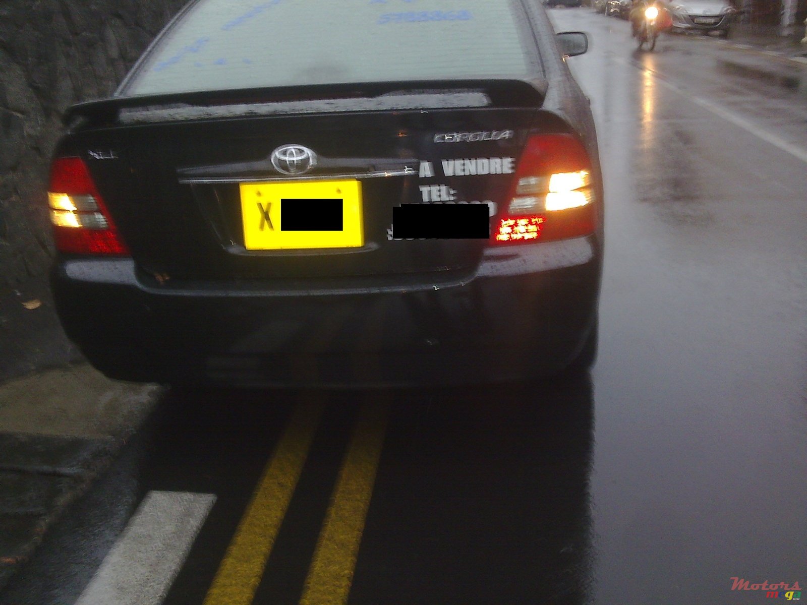 2003' Toyota Corolla photo #1